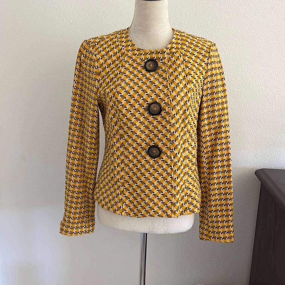 I.C.E. Cropped jacket beautiful detail fully lined excellent condition